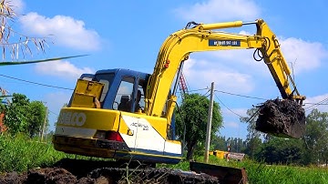 Máy Xúc Cẩu Kobelco Màu Vàng Múc Đất Lên Liếp | Excavator Working | MinhAn Toys ✔️