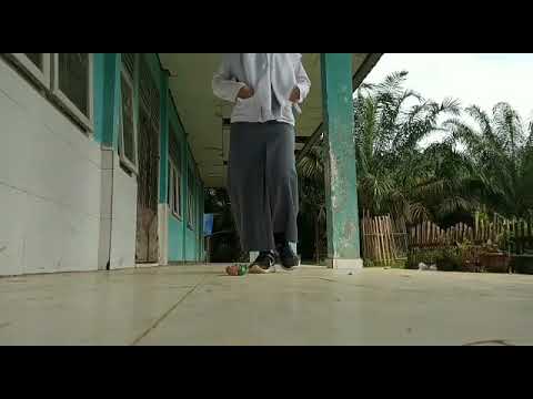 Iklan masyarakat#buang sampah sembarangan.smk bisa