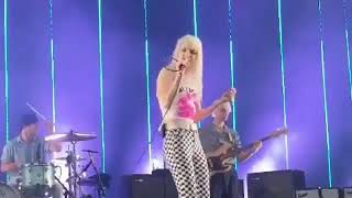 Celebrity Hayley williams Profile