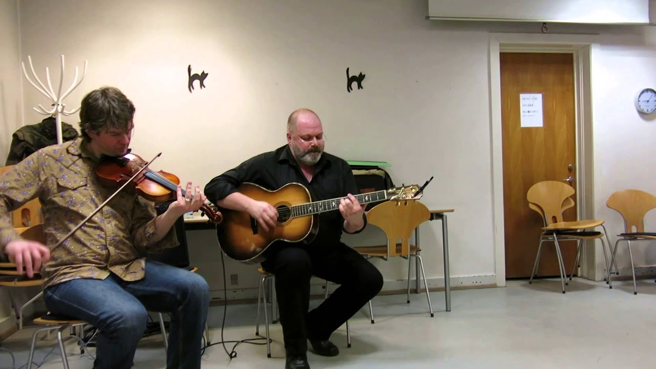 "Frederiksens Polka" - Kristian Bugge og Morten Alfred Høirup - Danish folkdancemusic