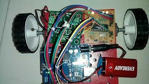 ARDUINO PROJECT : Wireless RC Robot controlled by our phone