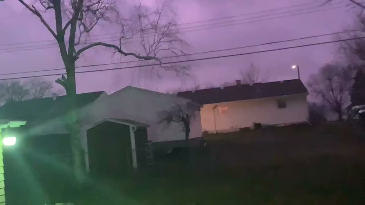 Tornado warned severe thunderstorm going through my area(siren activation (3/31/23)￼ (Most Viewed)