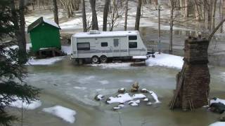 REDNECK CAMPING RESORT FLOODED FROM RIVER WATER
