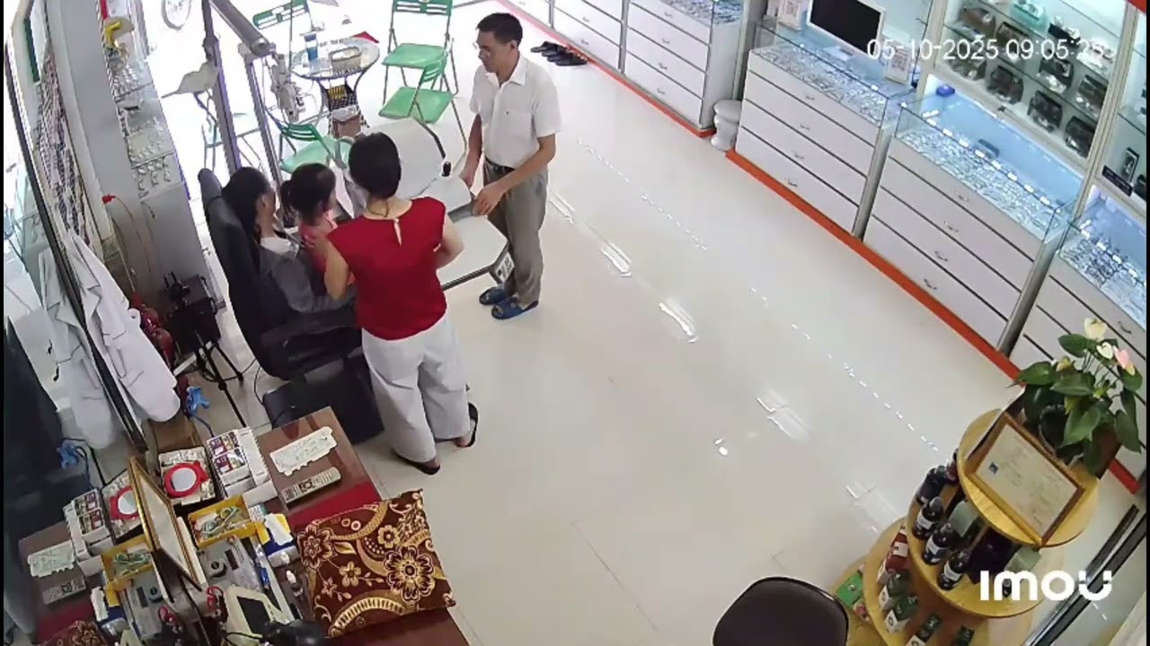 Bí quyết cách phát hiện sớm cận thị ở con trẻ (1)