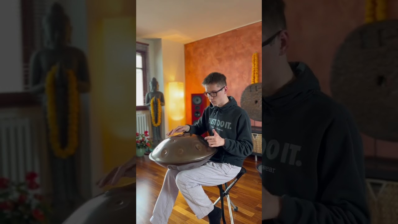 Going with the Flow 🛸✨       Played with my F#3 Low Pygmy #handpan #pantam #pygmy #flow #music