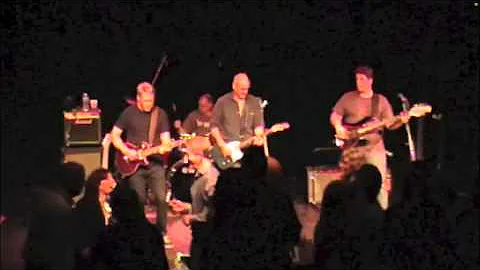 Andy Schlesinger plays La Grange