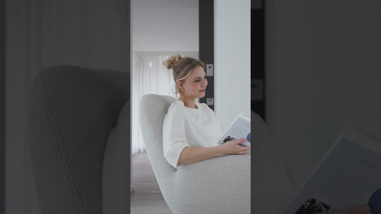 Verticale BTS-reel van de Moome-fotoshoot