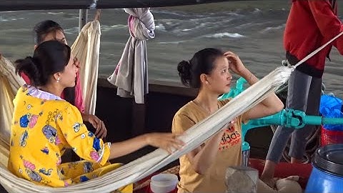 Cống#39: Những Bóng Hồng Xinh Đẹp Không Thể Thiếu Trên Sà Lan Vượt Cống | Hot girls - Long Miền Tây