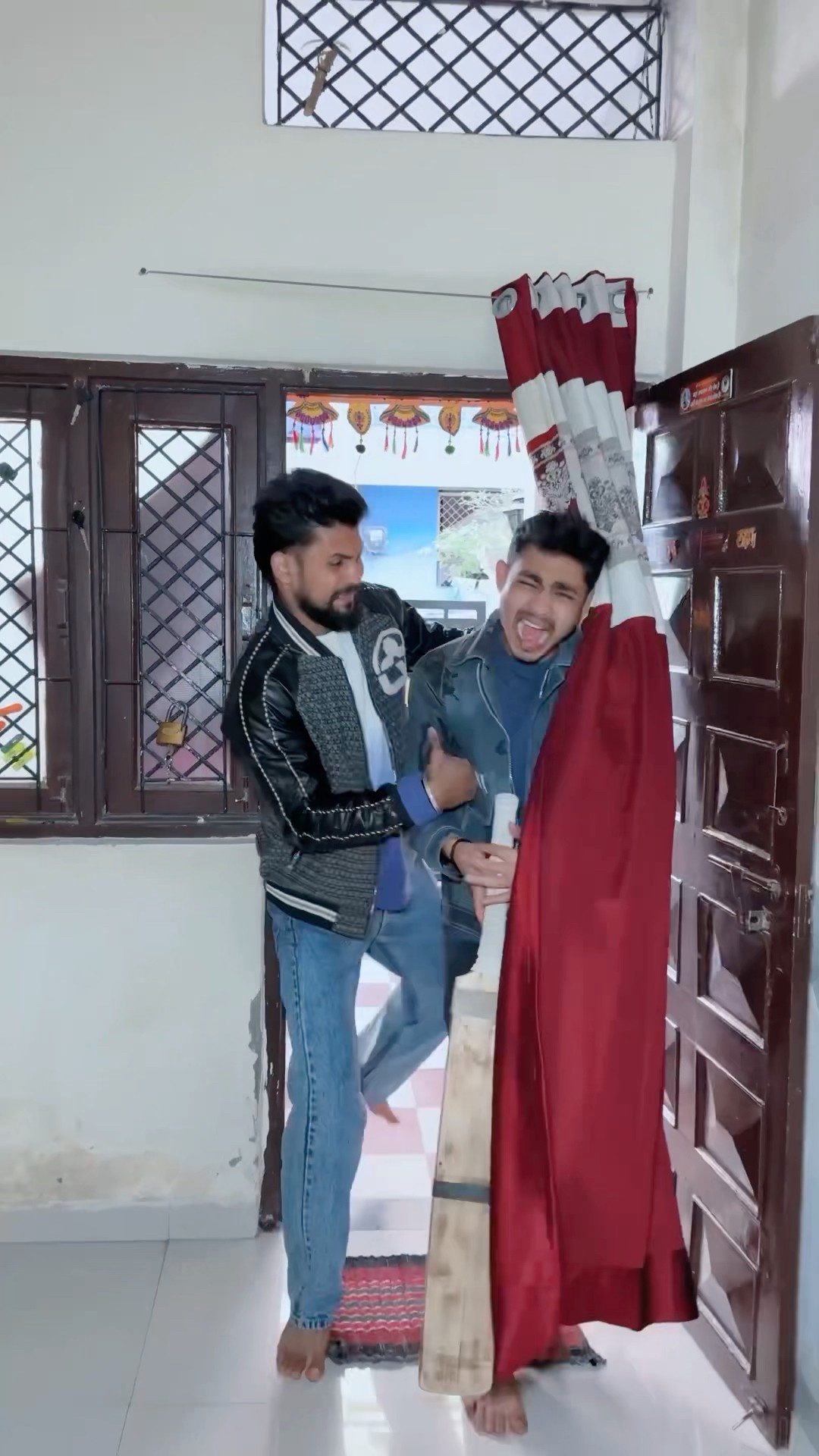 Biwi no.1?||funny videos||#comedy #biwino1 #funny #youtubeshorts #funnyvideo #golu008