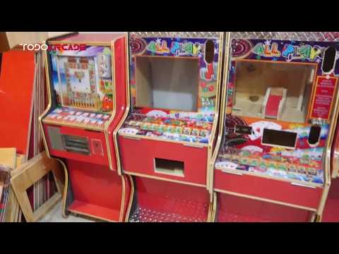 maquinas cajones de garage tragamonedas y pikachu