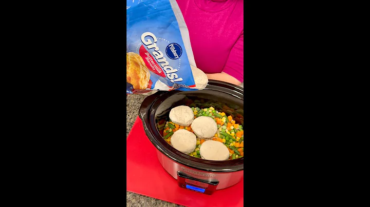 Crockpot Chicken Pot Pie!  🥧