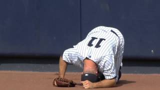 2013/08/11 Gardner excels with glove, bat