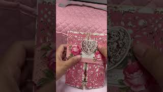 Anna Griffin With Love Shutter Card