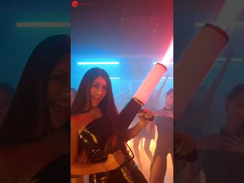 PaagalKarungi DillBill WarinaHussain IshaanKhanna SakshiHolkar Shivi AmjadNadeem Shorts