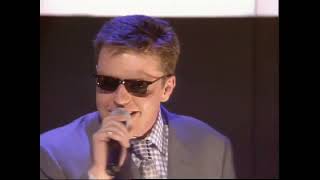 Madness - Lovestruck (Top Of The Pops 23/07/99)