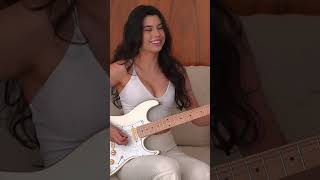 Download Lagu Hey Joe by Larissa Liveir MP3