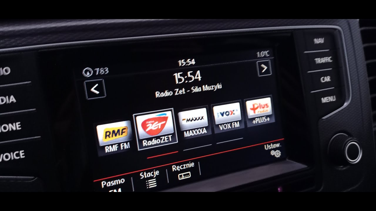 Dodanie ikon stacji radiowych logotypów w VW Golf VII