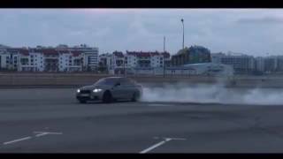 BMW M5 F10 30 Jahren drift, launch control and burnout