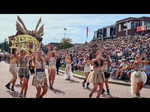 Bloemencorso Zundert 2022 | Corso Zundert 2022 | Dutch Flower Parade 4K.