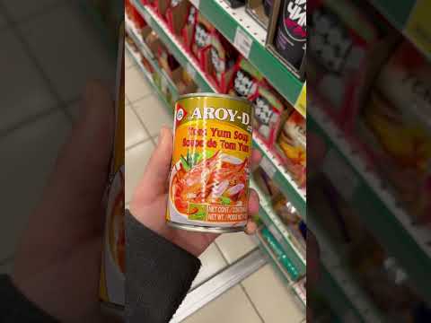 Суп том ям прямо в банке! Дорогой, но попробовать интересно #обзор #рекомендации #рек #еда #shorts