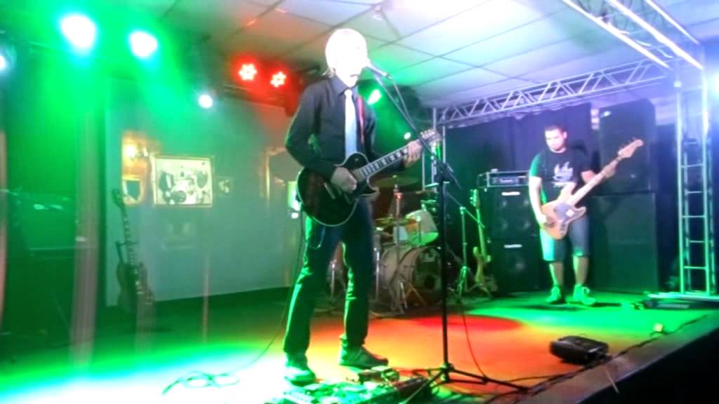 No Association - Silverchair Live 2014 (Madman Silverchair Cover-BR) No Association - Silverchair Live 2014 (Madman Silverchair Cover-BR)