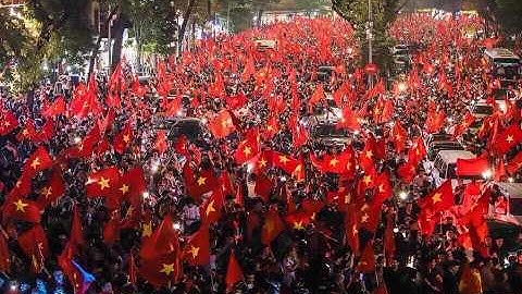 Những Màn Đi Bão Huyền Thoại Sau Chiến Thắng Của Việt Nam Tại ASEAN Cup