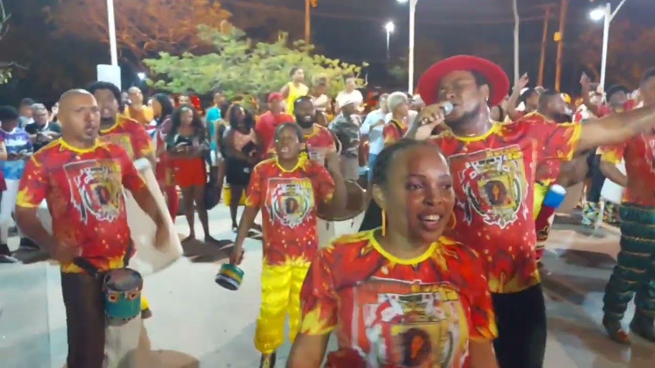 Bloco Tradicional Indomáveis Show | Aniversário da Flor do Samba