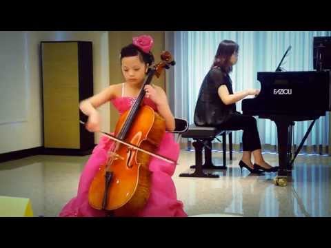 Tammy Yang perform Squire Tarantella