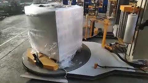 pallet wrapping machine with remote control