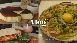 korea vlog daily life. Living alone in Seoul. Aesthetic cooking and baking vlog.what i eat in a day