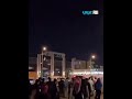 سائق يصدم 12 سيارة متوقفة في الرياض ويتسبب في تلفيات تقرير المرور في الوصف