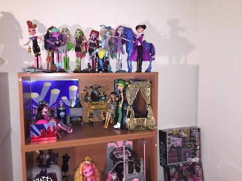 OUR MONSTER HIGH DOLL COLLECTION - NOVEMBER 10, 2015
