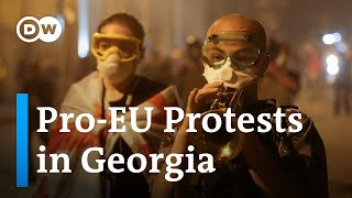 Crackdown on proEU protests against 'foreign agents' bill in Georgia | DW News