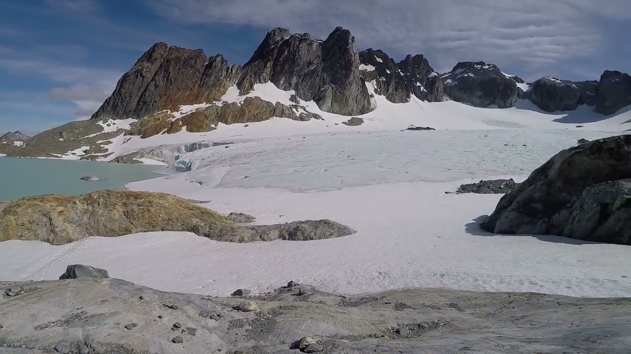 Trekking a Laguna Esmeralda y Glaciar Ojo del Albino en Ushuaia