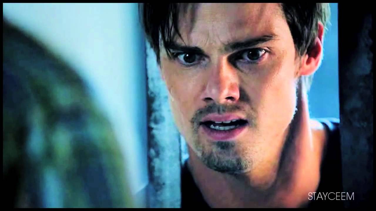 Beauty and the Beast Crackvid #1