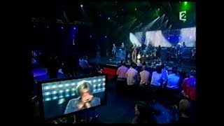 David Bowie - She'll Drive The Big Car (Live French TV 2003)