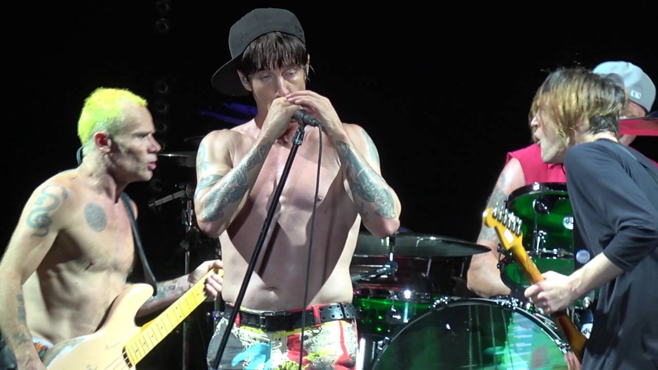 Red Hot Chili Peppers Give It Away (Papp László Budapest Sportaréna