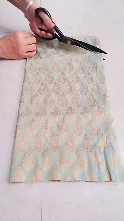 Download lagu Pakistani sleeves cutting and stitching 🧵 sleeves design #shorts