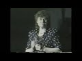 Bev bevan elo speaks to the  audience  heart beat 86