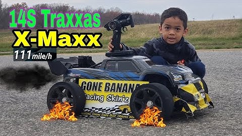 14s Traxxas X-maxx 111 mph speedrun