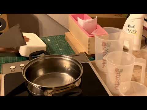 فيديو: طريقة صنع الصابون الرخامي