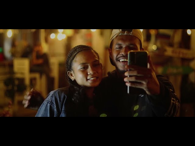 PERNAH JAGA KO - ATTA PHILIPS FT. JHEZZY (Official Music Video) class=