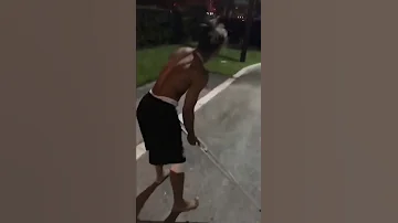 That time XXXTENTACION tried to fight DJSCHEME on crutches 😭😂#xxxtentacion #llj #LLJ🕊️