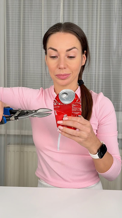 🤥🤪He Couldn’t Get the M&M’s Out of the Coke Can! 🤷🏻‍♂️😬