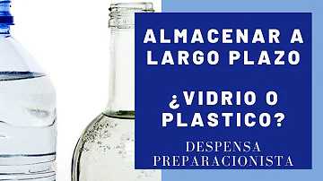 ¿Es mejor guardar la miel en vidrio o en plástico?