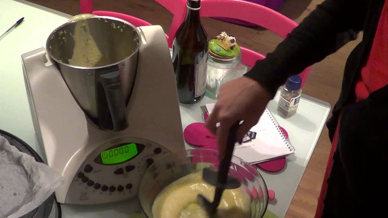 frittata di zucchine ripiena di philadelphia cotta al Varoma - Bimby -