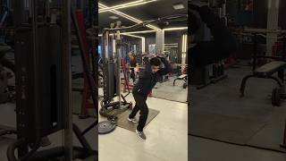 TricepsinSmithMachine #youtubeshorts #youtube #ytshorts #shorts #shortvideo #motivation #gym #reels