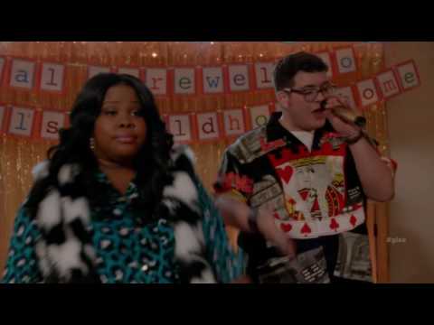 All About That Bass (Glee Cast Version) (+) All About That Bass (Glee Cast Version)