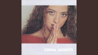 Video thumbnail of "Luna Monti - Comadre Dora"