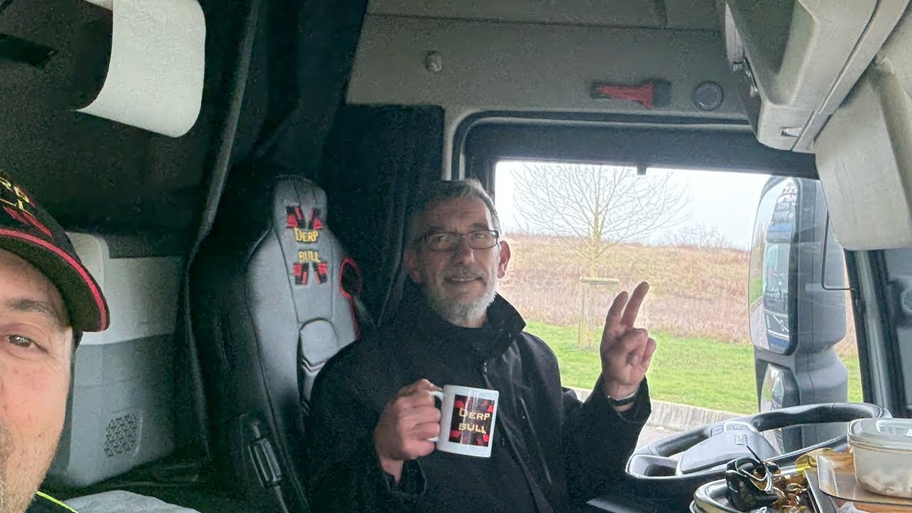 Olha quem apareceu para o cafe ☕️😁 #1682